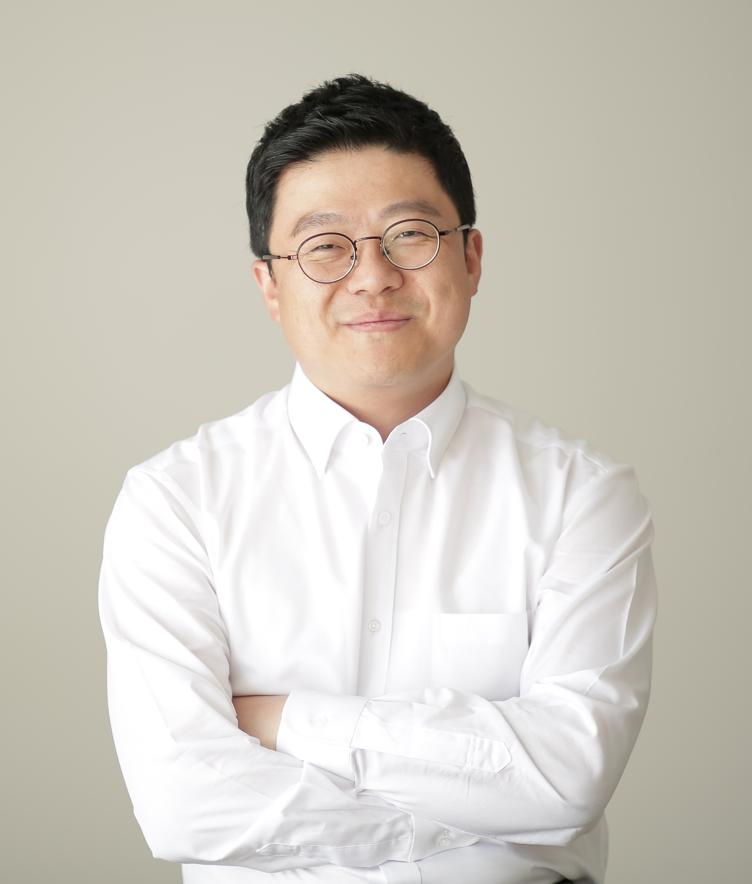 최유성_프로필.jpg